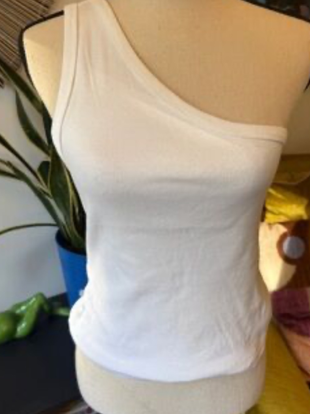 Pilcro by Anthropologie White One-Shoulder Ribbed Tank -Sz M
